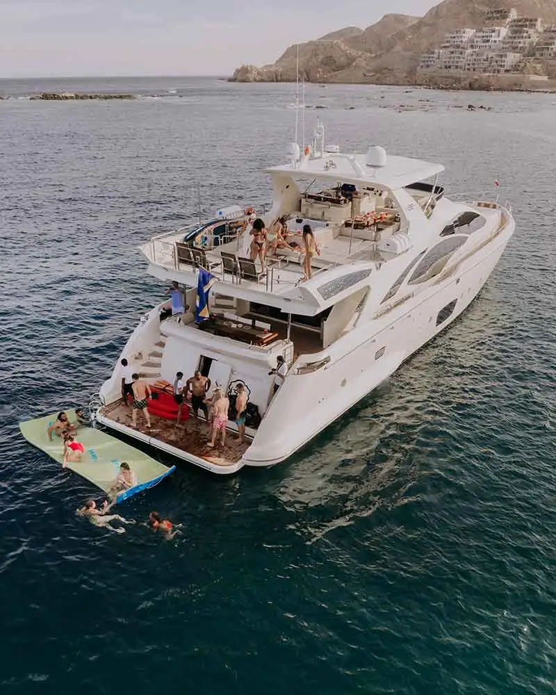 Luxury yacht and boat rentals in Cabo San Lucas